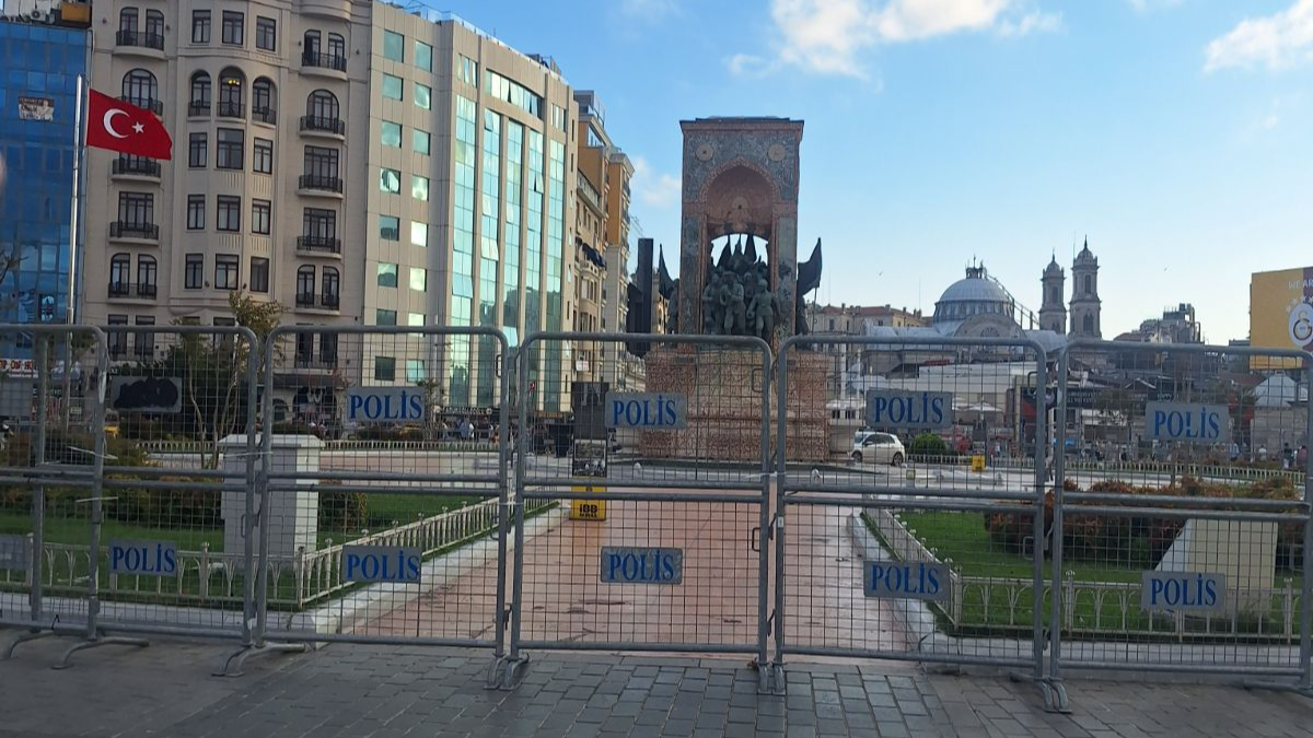 Taksim Square: The Chaos, the Bronze, and the Quiet Center
